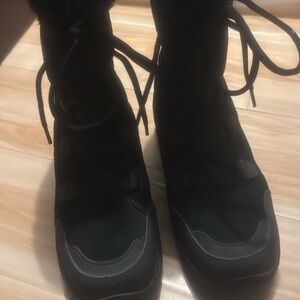 The North Face women boot